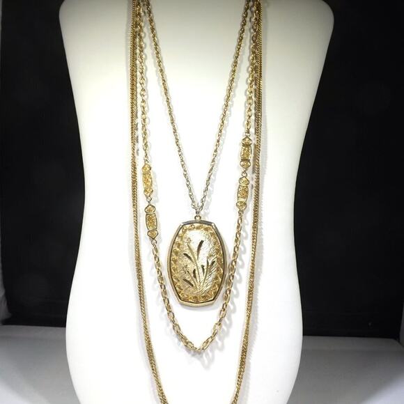 Vintage 3 Strand Necklace, Gold Plated, Goldette Style, Floral Pendant, 1960s - Picture 2 of 9